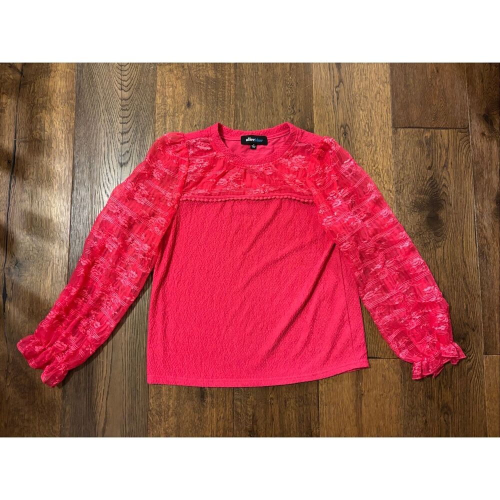 Alice Blue hot pink lace blouse M